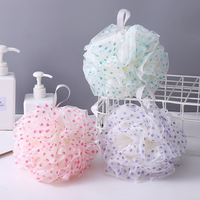 Vente en gros Éponge de bain à pois 40g Filles Fashion Dot Pattern Bath Loofah Pouf éponge à fleurs épurateur de corps