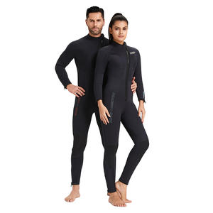 <span class=keywords><strong>Combinaison</strong></span> de <span class=keywords><strong>plongée</strong></span> une pièce longue en néoprène avec logo personnalisé 1Mm 3Mm 5Mm <span class=keywords><strong>7Mm</strong></span> <span class=keywords><strong>combinaison</strong></span> de <span class=keywords><strong>plongée</strong></span> noire avec fermeture éclair frontale - Product Image 2