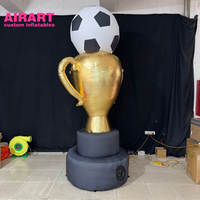 Trophée d'or gonflable géant Décorations d'extérieur Trophées de récompense avec ornement de football