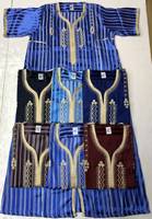 Vêtements musulmans traditionnels nigérians pour hommes Jubba en tissu brillant avec demi-manche Maroc Design Tailles 54-62