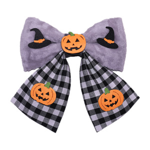 Décorations d'Halloween transfrontalières : Nœuds papillon, aménagement de scène de fête, suspensions de fenêtre pour la fête des Morts, en peluche, sur mesure, fabriquées en Chine - Product Image 5