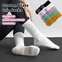 Benutzerdefiniertes Logo Einfarbige Pilates-Grip-Socken Yoga-Socken für Frauen Gym Crew-Socken Jacquard & Stickerei-Logo Rutschfeste Grip-Fitness-Socken