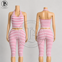 Ensembles de vêtements de détente Y2K en 2 pièces avec logo personnalisé, haut à bretelles rayé en coton de haute qualité et mini-jupe, ensembles de shorts pour femmes