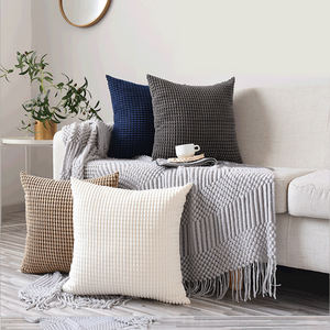 Housse de coussin en velours côtelé, coussin décoratif personnalisé avec impression personnalisée, pour le canapé, 18x18 unités - Product Image 2