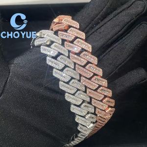Collar de Hombre con Cadena Cubana de Plata S925 Chapada en Oro Rosa, con Moissanita Baguette, Joyería Hip Hop, Pasa la Prueba del Diamante GRA - Product Image 2