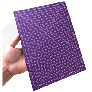 <span class=keywords><strong>Cameo</strong></span> <span class=keywords><strong>Silhouette</strong></span> <span class=keywords><strong>Tapis</strong></span> <span class=keywords><strong>de</strong></span> <span class=keywords><strong>découpe</strong></span> à 4 plaques <span class=keywords><strong>Tapis</strong></span> <span class=keywords><strong>de</strong></span> <span class=keywords><strong>découpe</strong></span> en PVC pour la couture et l'artisanat <span class=keywords><strong>de</strong></span> tissus Outil d'art bricolage avec <span class=keywords><strong>tapis</strong></span> <span class=keywords><strong>de</strong></span> <span class=keywords><strong>découpe</strong></span> en PVC - Product Image 6