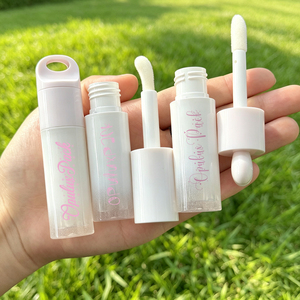 Tube de brillant à lèvres pour enfant 6ml, motif cœur dégradé blanc-rose, avec porte-clés, grand applicateur, boîte et logo - Product Image 4