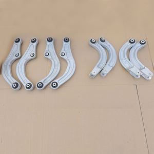 Piezas de Automóvil: Faro, Parachoques, Radiador para Toyota Hilux, CHR, BZ4X, RAV4, Prado, Land Cruiser, Camry, Corolla, 4-Runner, ALPHARD, Prius - Product Image 4