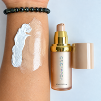 Fond de teint liquide vegan changeant de couleur, best-seller, avec une hydratation longue durée et des propriétés de protection solaire
