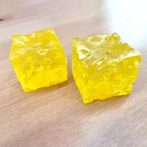 Mainan Squishy Blok Keju Isi Gula Maltosa 7cm, Mainan Sensorik Pereda Stres, Hadiah Pesta Unik untuk Anak Laki-laki dan Perempuan - Product Image 5