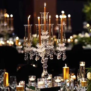 Candelabros de mesa de casamento elegante, velas com 5 e 9 braços