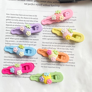 Fanyue personnalisé <span class=keywords><strong>pas</strong></span> <span class=keywords><strong>cher</strong></span> 6cm fraise fleur bébé filles pince à cheveux poignée de cheveux pour enfants 2025 - Product Image 5