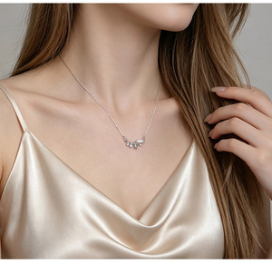 Collier en argent sterling S925 avec feuille de tulipe et zircon, haute qualité, exquis, délicat, pour femmes, polyvalent, empilable, chaîne de clavicule - Product Image 6