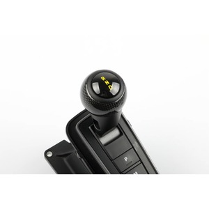 คันเกียร์คาร์บอนไฟเบอร์992 GT3 RS แฮนด์บอล992 - Product Image 6