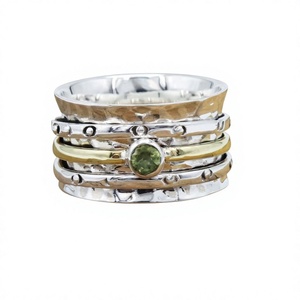 925 Sterling Silver Bezel Setting <b>Spinner</b> <b>Ring</b> Trendy Christian Handmade Peridot Antique Fine Jewelry Certified - Product Image 1