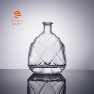 Botella de Vino de Vidrio Transparente Plana con Corte de Diamante de 700 ml Personalizable, Apta para Whisky, XO y <span class=keywords><strong>Vodka</strong></span> - Product Image 2