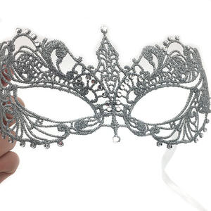 Masque de mascarade <span class=keywords><strong>pour</strong></span> adultes Masques en dentelle mystérieux et amusants <span class=keywords><strong>pour</strong></span> les couples Femmes Homme Coiffe en dentelle <span class=keywords><strong>Déguisement</strong></span> <span class=keywords><strong>pour</strong></span> costumes - Product Image 3