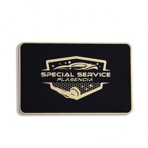 Carte de visite promotionnelle personnalisée en métal doré de haute qualité avec logo et motif, plaquée or SS - Product Image 2