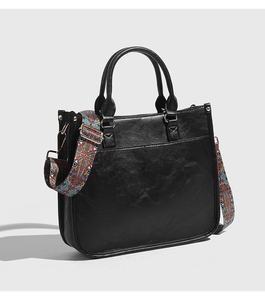 Sac fourre-tout rétro pour femme avec fermeture éclair, sac à bandoulière décontracté à large sangle, inspiré de l'Europe et des États-Unis - Product Image 6