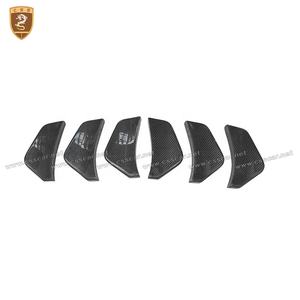 Kit diffuseur de lèvre de pare-chocs arrière en fibre de verre MSY pour <span class=keywords><strong>Lamborghini</strong></span> <span class=keywords><strong>Urus</strong></span> - Product Image 5