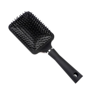 Brosse à cheveux pagaie ronde et noire, en plastique, carrée, personnalisée, bonne viscosité l'air - Product Image 2