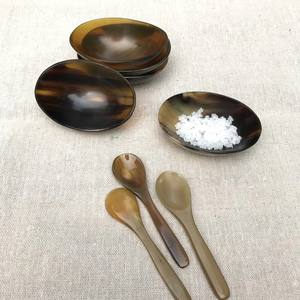 Tazón de Cuerno Natural Hecho a Mano para Servir Ensaladas y Frutas a un Precio Accesible y Económico - Product Image 3