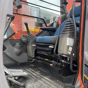 Excavatrice sur chenilles Hitachi ZX135US d'occasion, moteur d'origine, pompe intacte, 13 tonnes, 66 kW, équipement de construction, prix avantageux, vente - Product Image 6