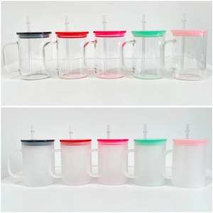 Nouvelles tasses à café en verre transparent givré de 17 oz, vierges pour sublimation, couleurs mélangées, avec couvercles en plastique colorés pour le bricolage - Product Image 1