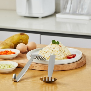 Cuillère longue de cuisine en acier inoxydable 304, design unique, argentée, pour cuisiner et écraser - Product Image 5