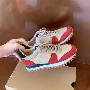2025 Designer ha personalizzato le <span class=keywords><strong>scarpe</strong></span> di marca di <span class=keywords><strong>alta</strong></span> qualità di vera pelle da <span class=keywords><strong>donna</strong></span> in morbido pizzo sportivo per il tempo libero - Product Image 1