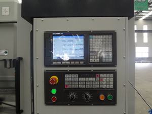 Centre d'usinage vertical automatique de précision FineTech KM-90 BT40, machine de fraisage CNC pour pièces automobiles, usinage de moules - Product Image 4