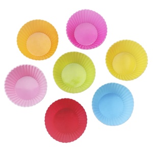 Paquete <span class=keywords><strong>de</strong></span> 10 <span class=keywords><strong>Moldes</strong></span> <span class=keywords><strong>de</strong></span> Silicona para Cupcakes <span class=keywords><strong>y</strong></span> Muffins, Redondos <span class=keywords><strong>y</strong></span> Coloridos, <span class=keywords><strong>de</strong></span> 7 cm, para Hornear - Product Image 1