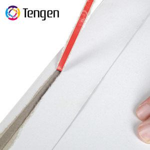 Пользовательские плоские жесткие почтовые вкладки белые 8x6 расширяемые картонные конверты для доставки - Product Image 2