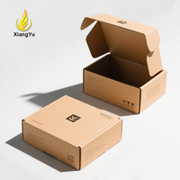 Boîtes en carton ondulé écologiques professionnelles pour l'emballage de vêtements et de chaussures, boîte d'expédition postale personnalisée imprimée