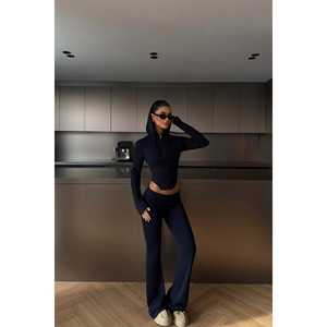 Conjunto de traje azul marino para mujer con detalle de cremallera - Product Image 3