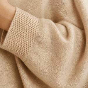 Mantella/Coprispalle da <span class=keywords><strong>Donna</strong></span> in Cashmere 100% Lavorato a Maglia, Monocolore, con Maniche a Pipistrello e Apertura Frontale, Vestibilità Ampia, Personalizzabile per Ingrosso - Product Image 6