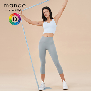 Leggings de yoga <span class=keywords><strong>capri</strong></span> taille haute en tissu premium nylon et élasthanne pour femmes, leggings de <span class=keywords><strong>sport</strong></span> pour gym, pilates, tennis, 3/4 leggings avec poches - Product Image 4