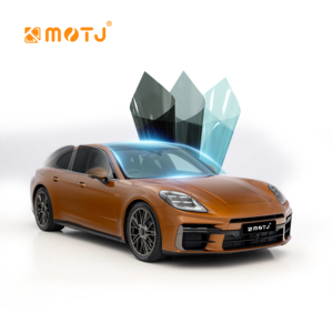 Película de <span class=keywords><strong>Tinte</strong></span> para Ventanas de Auto MOTJ TiN HeatMax Serie 2mil PET, Bloqueo UV 99%/100%, 1.52x30M, Ultra HD, Garantía de 8 Años - Product Image 1