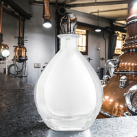 Logo personnalisé 500ml 700ml 750ml Rhum Whisky Gin Liqueur Bouteilles en verre avec taille personnalisée