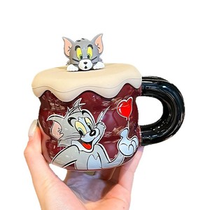 Taza de cerámica Oowov Tom y Jerry con tapa, diseño de dibujos animados, taza individual para café, té, regalo - Product Image 3
