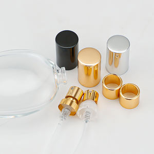 Bouteilles de parfum rondes plates de 30ml 50ml 75ml avec couvercle noir et pulvérisateur à pompe Bouteilles de parfum rondes Vente en gros <span class=keywords><strong>pas</strong></span> <span class=keywords><strong>cher</strong></span> - Product Image 3