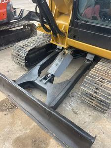 Excavatrice sur chenilles hydraulique d'occasion CAT 305.5E2 Janpan MiNi 5 tonnes en vente - Product Image 3
