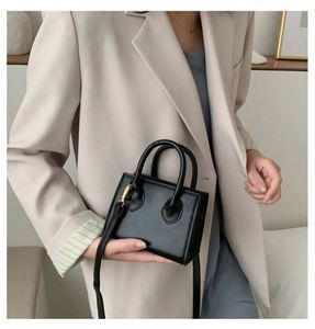 I-0360 Hot Sale Fashion Women's Open Closure Star Pattern Shoulder Bag <b>Small</b> Crossbody Flap Mini Tote <b>Purses</b> Usa Mairun Made - Product Image 5