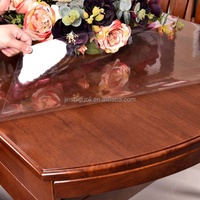 Rouleau de film de nappe en PVC imperméable, facile à nettoyer pour les maisons très occupées, nappe transparente personnalisée, convient aux tables rectangulaires et rondes