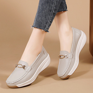 <span class=keywords><strong>Chaussures</strong></span> décontractées en cuir véritable à semelle épaisse pour femme, style 2026, légères et antidérapantes, type mocassins - Product Image 2