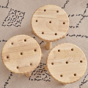 Vente chaude Tabouret en forme de biscuit personnalisé avec logo moderne, écologique, durable, tabouret bas pour salon, chambre, école, café, boutique, en vrac - Product Image 1