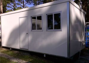 야외 창고용 산업용 휴대용 40ft 20ft 강철 컨테이너 주택 빌라 병원 접이식 확장 샌드위치 패널 사용 - Product Image 4