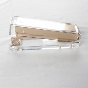 <span class=keywords><strong>Ethicon</strong></span> เครื่องเย็บกระดาษทรงกลมอะคริลิคใสสีรุ้งใช้พืชไร่ด้วยมือเครื่องเขียนสำนักงานและโรงเรียนที่มีน้ำหนักเบาสำหรับเด็ก - Product Image 5