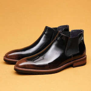 Chaussures habillées pour hommes en cuir véritable britannique de haute qualité, design de luxe très prisé pour les affaires, avec fermeture à lacets et motif fait main - Product Image 1