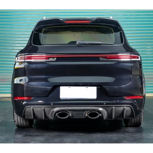 Kit de modification de carrosserie pour Cayenne 958 (2011-2017) : feux arrière, échappement et pare-chocs, type 2024 - Product Image 4